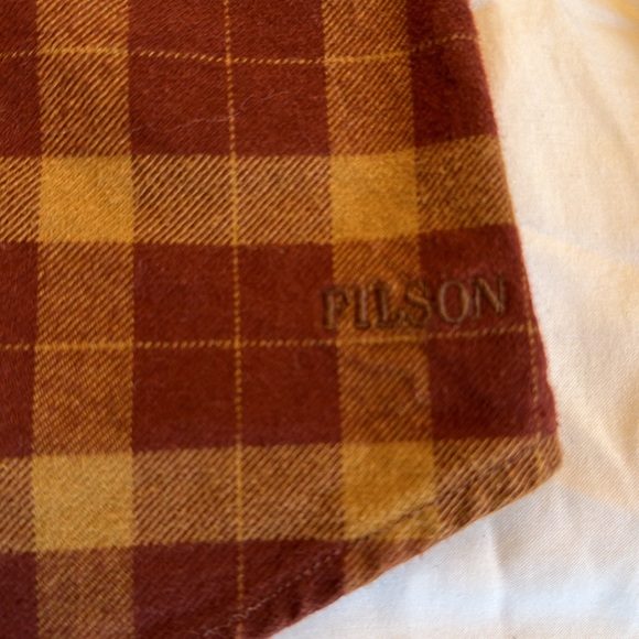 Filson Women’s Alaskan Guide Shirt Rust/Brown Medium - Picture 3 of 7